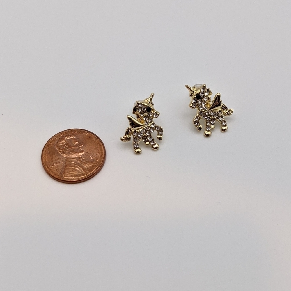 Unicorn gold cubic zirconia stud earrings - Picture 4 of 6